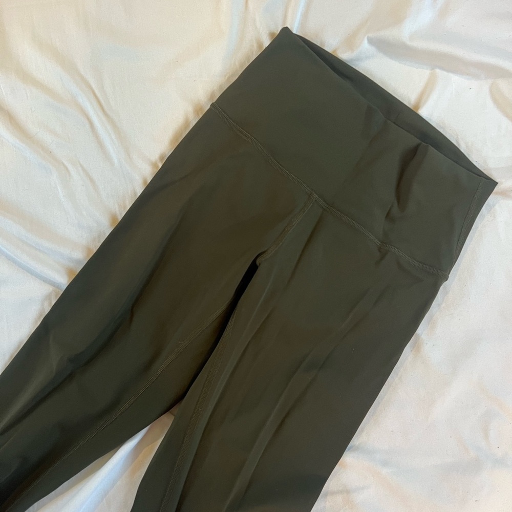 Lululemon wunder unders